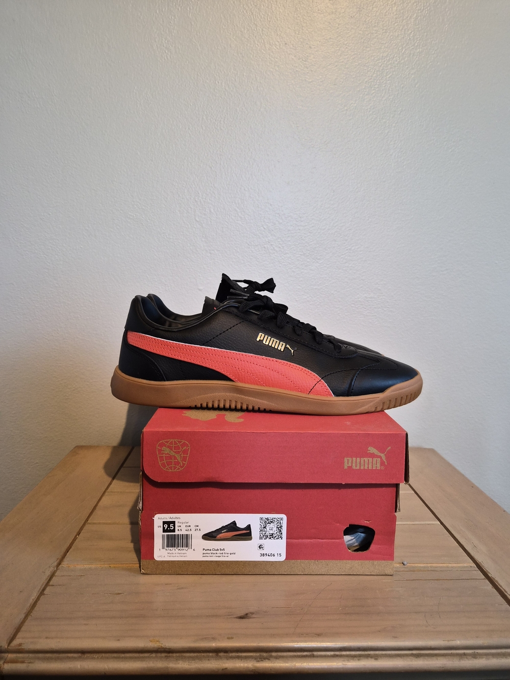 PUMA Men's Turino II Black & Red Low-Top Sneakers